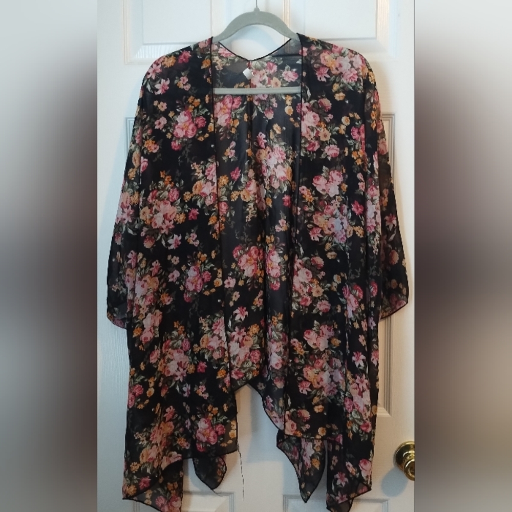 Women's Plus Floral Kimono (Plus)